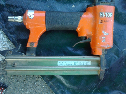 ตัวยิงตะปูลมตัวใหญ่/เล็ก