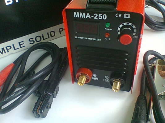 ตู้เชื่อมระบบ MOSFET - INVERTER 250 แอมป์เต็มแท้