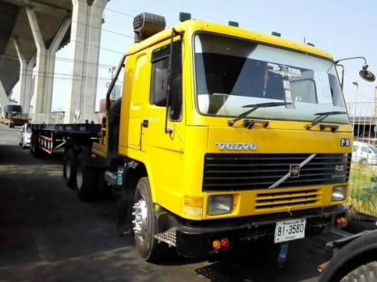 หัวลากมือสอง, Volvo FL10 สองเพลาสิบเกียร์ พร้อมหางพื้น 12 เมตร