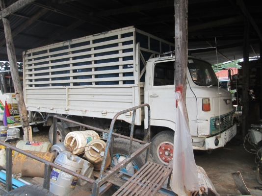 รถบรรทุก6ล้อดั้ม ยี่ห้อKM 280000