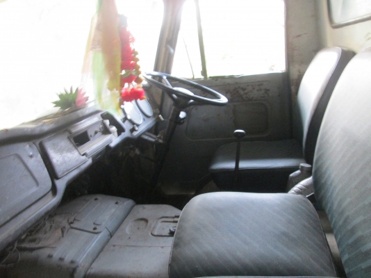 รถบรรทุก6ล้อดั้ม ยี่ห้อKM 280000 รถบรรทุก6ล้อดั้ม ยี่ห้อKM 280000