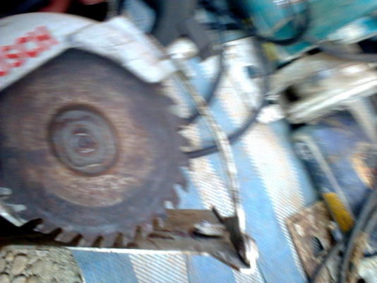 เครื่องตัดบอส 4 นิ้ว เครื่องตัดบอส 4 นิ้ว