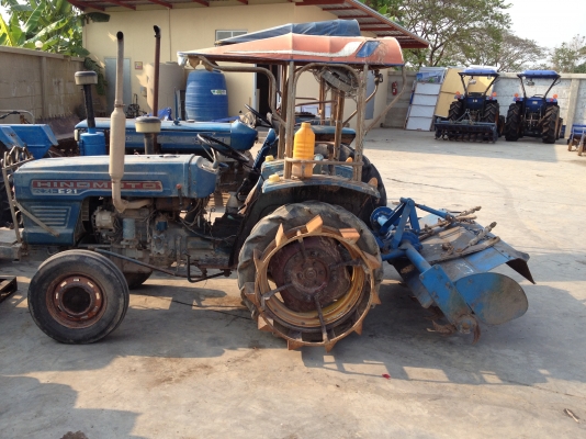 แทรคเตอร์ ฮิโนโมโต้ E21 พร้อมผาน 4 และโรตารี่