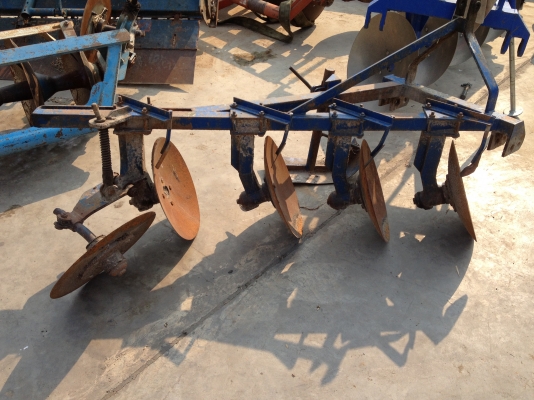 แทรคเตอร์ ฮิโนโมโต้ E21 พร้อมผาน 4 และโรตารี่