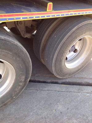 ขายรถสิบล้อ Isuzu DECA 360 คอกเกษตรดั้มเนียม อู่สมศักดิ์บอดี้คาร์ แม่ลูก ปี53รถสวยพร้อมใช้งาน ราคาต่อรองได้