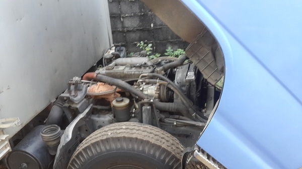 ขายรถตู้สี่ล้อไม่ติดเวลา