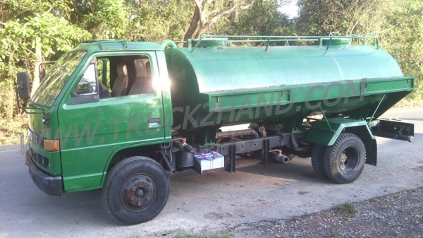 รถบรรทุกน้ำ ISUZU NPR 115HP เครื่อง4BD1 เครื่องแห้ง ฟิตเต็ม100\%