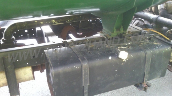 รถบรรทุกน้ำ ISUZU NPR 115HP เครื่อง4BD1 เครื่องแห้ง ฟิตเต็ม100\%