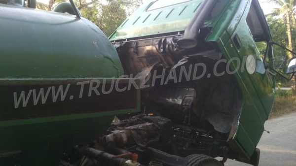 รถบรรทุกน้ำ ISUZU NPR 115HP เครื่อง4BD1 เครื่องแห้ง ฟิตเต็ม100\%