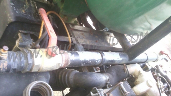 รถบรรทุกน้ำ ISUZU NPR 115HP เครื่อง4BD1 เครื่องแห้ง ฟิตเต็ม100\%