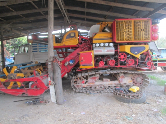 ขายรถเกี่ยวข้าวศักดิ์ KML-sport 750000