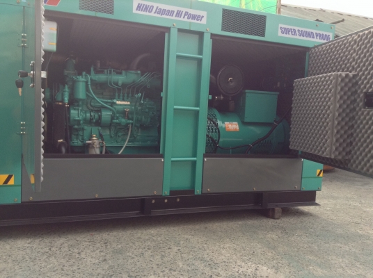 เครื่องปั่นไฟ 125 Kva. JAPAN (รับประกัน 1 ปี)รับวันสงกรานต์โทรมาช่วงนี้ลดพิเศษ*จัดส่งฟรีทั่วประเทศ*