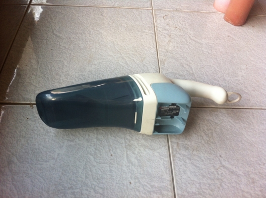 เครื่องดูดฝุ่นไร้สาย BLACK&DECKER ขนาด 7.2 V. แบบเสียบชาร์จไฟ เครื่องดูดฝุ่นไร้สาย BLACK&DECKER ขนาด 7.2 V. แบบเสียบชาร์จไฟ