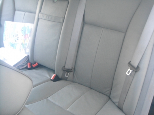 ขาย BENZ E240 AVANTGARDE w210