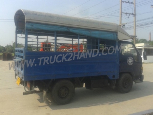 โตโยต้า4ล้อใหญ่BU61 พร้อมโครงหลังคา ยาง750-15พร้อมใช้