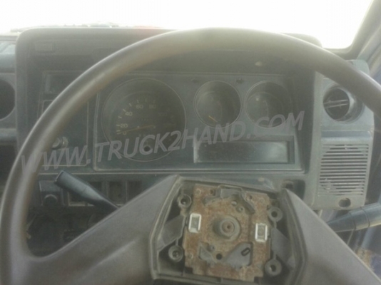 โตโยต้า4ล้อใหญ่BU61 พร้อมโครงหลังคา ยาง750-15พร้อมใช้