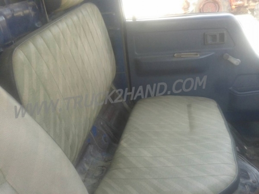 โตโยต้า4ล้อใหญ่BU61 พร้อมโครงหลังคา ยาง750-15พร้อมใช้