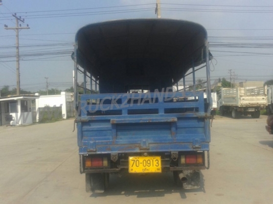 โตโยต้า4ล้อใหญ่BU61 พร้อมโครงหลังคา ยาง750-15พร้อมใช้