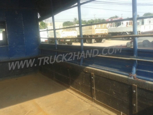 โตโยต้า4ล้อใหญ่BU61 พร้อมโครงหลังคา ยาง750-15พร้อมใช้