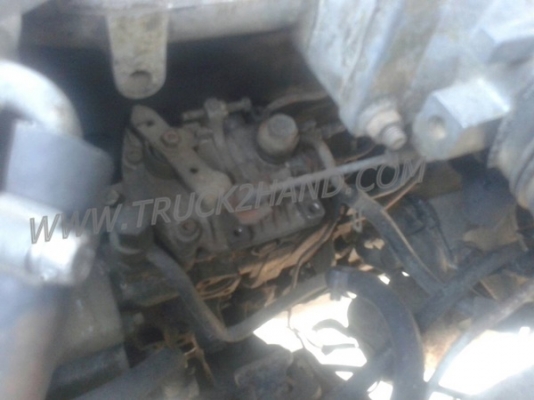 โตโยต้า4ล้อใหญ่BU61 พร้อมโครงหลังคา ยาง750-15พร้อมใช้