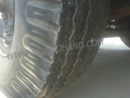 โตโยต้า4ล้อใหญ่BU61 พร้อมโครงหลังคา ยาง750-15พร้อมใช้