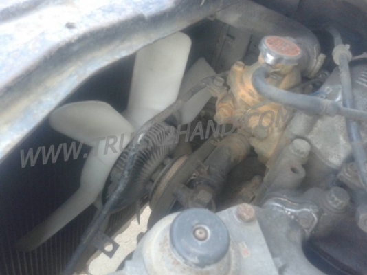 โตโยต้า4ล้อใหญ่BU61 พร้อมโครงหลังคา ยาง750-15พร้อมใช้