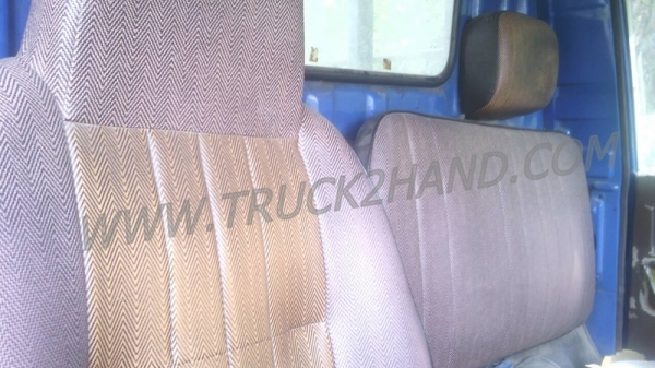 โตโยต้า 4 ล้อใหญ่ BU61 พร้อมโครงหลังคา