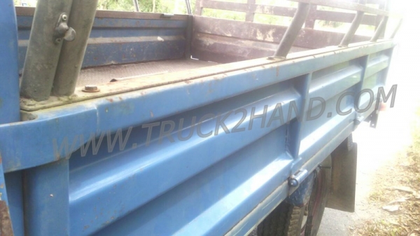 โตโยต้า 4 ล้อใหญ่ BU61 พร้อมโครงหลังคา