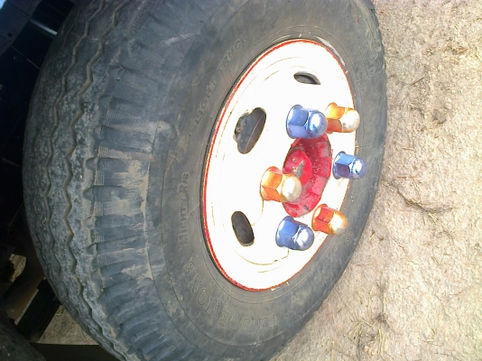 ISUZU NPR 120 HP 4HF1 ปี 44 หกล้อดั๊มพ์ กระบะดั๊มพ์เหล็ก 4 ตันยาว 3.60 เมตรสภาพสวย เครื่องแห้งดีไม่มีเยิ้ม หัวเก๋งเดิมๆภายในคอนโซลครบ พวงมาลัยเพาเวอร์ ช่วงล่างคัชซีสวยไม่มีดามไม่มีบวม เฟืองท้ายคานหน้าติด F ครบ ยาง 8.25 ขอบ 16 สภาพดีพร้อมบรรทุกพร้อมใช้งาน ISUZU NPR 120 HP 4HF1 ปี 44 หกล้อดั๊มพ์ กระบะดั๊มพ์เหล็ก 4 ตันยาว 3.60 เมตรสภาพสวย เครื่องแห้งดีไม่มีเยิ้ม หัวเก๋งเดิมๆภายในคอนโซลครบ พวงมาลัยเพาเวอร์ ช่วงล่างคัชซีสวยไม่มีดามไม่มีบวม เฟืองท้ายคานหน้าติด F ครบ ยาง 8.25 ขอบ 16 สภาพดีพร้อมบรรทุกพร้อมใช้งาน