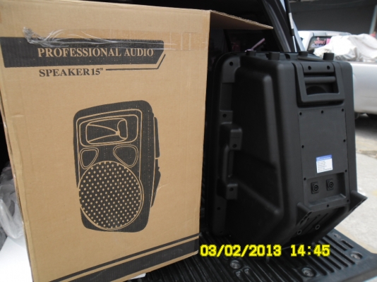 ขายตู้ลำโพง 15" สภาพใหม่แกะกล่อง ขายขาดทุนเลยคราฟ เก็บไว้รกบ้านตู้มันใหญ่