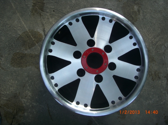 MAX ขอบ 15 6 รู ใส่ได้ทั้งรถตู้ รถกระบะ เสร็จจากโรงงานยังไม่้ได้ใช้งาน MAX ขอบ 15 6 รู ใส่ได้ทั้งรถตู้ รถกระบะ เสร็จจากโรงงานยังไม่้ได้ใช้งาน