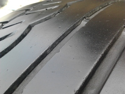 ขายยาง205/55/16 ปี 11 DUNLOP SP 01 1 ชุด ขายยาง205/55/16 ปี 11 DUNLOP SP 01 1 ชุด