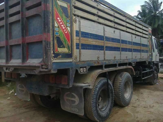 รถฮีโน่ 10 ล้อดั๊ม FM3H เปลื่ยนเครื่อง 240 แรงม้า สนใจติดต่อ 081 - 6079515 รถฮีโน่ 10 ล้อดั๊ม FM3H เปลื่ยนเครื่อง 240 แรงม้า สนใจติดต่อ 081 - 6079515