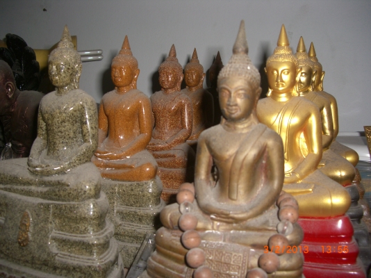 หลวงพ่อโสธร 24 องค์ ขนาดหน้าตัก 9 นิ้ว 7 นิ้ว 5 นิ้ว ของแท้จากวัดทุกองค์ หลวงพ่อโสธร 24 องค์ ขนาดหน้าตัก 9 นิ้ว 7 นิ้ว 5 นิ้ว ของแท้จากวัดทุกองค์