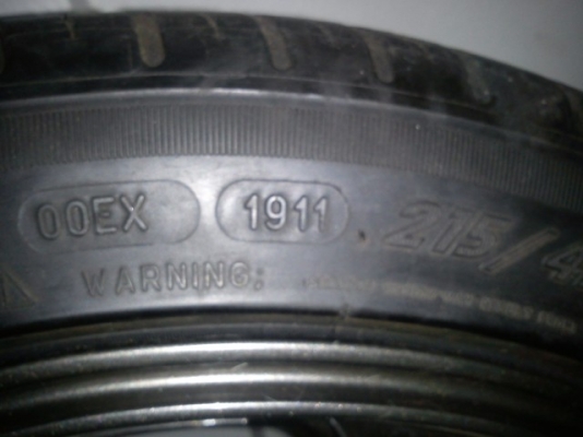 ต้องการขาย Max Advan RGD ขอบ17 กว้าง  8 .5 5รู 114พร้อมยางสภาพร้อมใช้งานครับ ขาย  13500สนใจโทรมา call 0875800722   พร้อมยางปี  2011