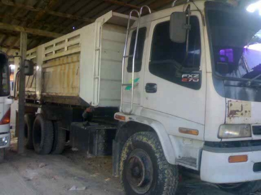 รถอิซูซุ 10 ล้อดั๊ม FXZ  270 แรงม้า  ปี 40   ( ขายแม่ลูก )  สนใจติดต่อ 081 - 6079515