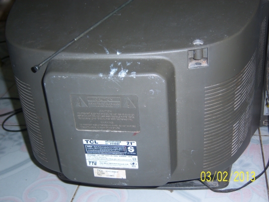 ขายโทรทัศน์สี 20 นิ้ว