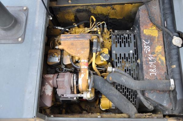 KOMATSU  PW 170 ES-6