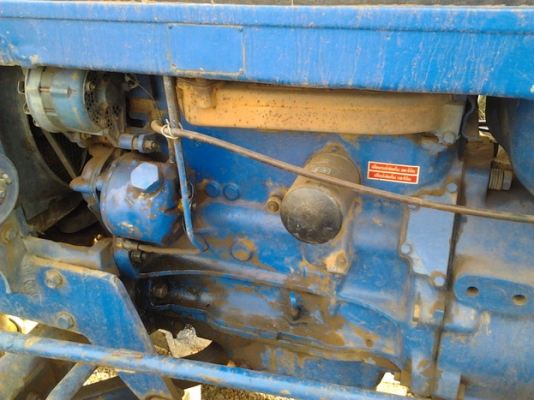 FORD 77 - 1 เพลา T3 เอกสารเล่มทะเบียนครบ เครื่องแน่นดีแรงดี อุปกรณ์พร้อม มีใบดันหน้า ผานพรวนดิน 3 ระบบไฮดรอลิกส์ไม่มีแตกรั่ว ช่วงล่างแน่นยางสภาพดี 4 เส้นพร้อมทำงานได้เลย ราคาต่อรองได้ครับ FORD 77 - 1 เพลา T3 เอกสารเล่มทะเบียนครบ เครื่องแน่นดีแรงดี อุปกรณ์พร้อม มีใบดันหน้า ผานพรวนดิน 3 ระบบไฮดรอลิกส์ไม่มีแตกรั่ว ช่วงล่างแน่นยางสภาพดี 4 เส้นพร้อมทำงานได้เลย ราคาต่อรองได้ครับ