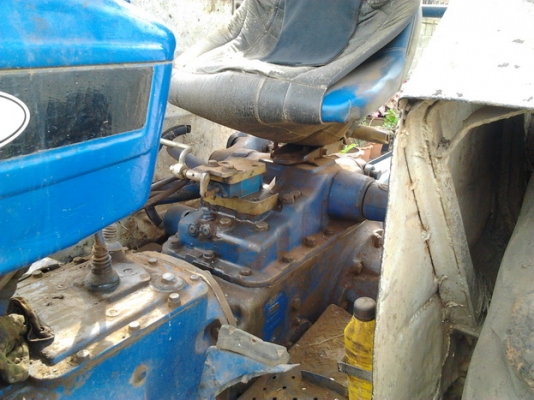 FORD 77 - 1 เพลา T3 เอกสารเล่มทะเบียนครบ เครื่องแน่นดีแรงดี อุปกรณ์พร้อม มีใบดันหน้า ผานพรวนดิน 3 ระบบไฮดรอลิกส์ไม่มีแตกรั่ว ช่วงล่างแน่นยางสภาพดี 4 เส้นพร้อมทำงานได้เลย ราคาต่อรองได้ครับ FORD 77 - 1 เพลา T3 เอกสารเล่มทะเบียนครบ เครื่องแน่นดีแรงดี อุปกรณ์พร้อม มีใบดันหน้า ผานพรวนดิน 3 ระบบไฮดรอลิกส์ไม่มีแตกรั่ว ช่วงล่างแน่นยางสภาพดี 4 เส้นพร้อมทำงานได้เลย ราคาต่อรองได้ครับ