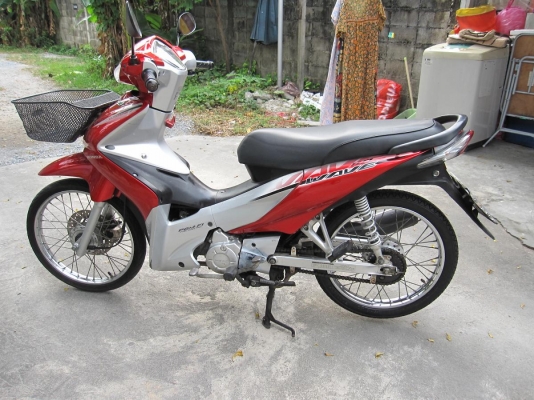 2554 HONDA WAVE 110 i หัวฉีด ประหยัดสุดๆ สตาร์ทมือ ถูก.... 2554 HONDA WAVE 110 i หัวฉีด ประหยัดสุดๆ สตาร์ทมือ ถูก....