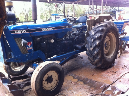 ขายรถแทรกเตอร์ FORD 6600 T3 สภาพพร้อมใช้ เอกสารทะเบียนพร้อมโอน