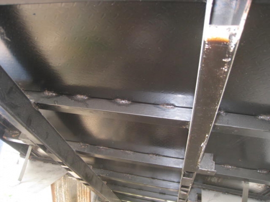 คอกหลังคา isuzu elf สภาพดี ถูก ๆ