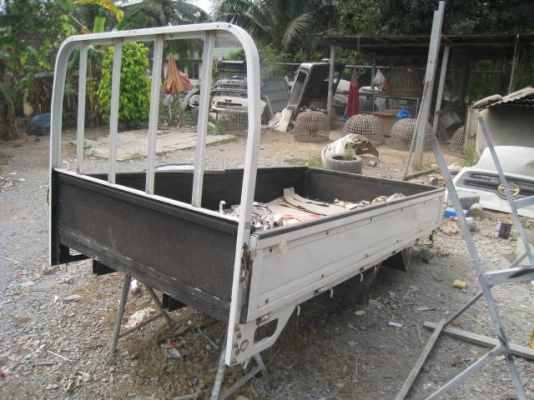 คอกหลังคา isuzu elf สภาพดี ถูก ๆ