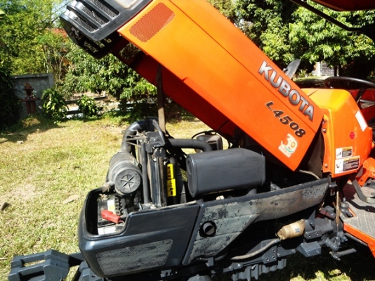รถไถคูโบต้า รุ่น L4508 45แรง สภาพดี เครื่องแรง มีโรตารี่ตราช้าง รุ่น RX 180 มีดันหน้า มีทะเบียนพร้อมโอนครับ ราคา 375,000 บาท