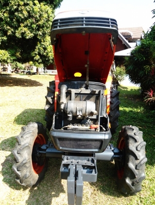 รถไถคูโบต้า รุ่น L4508 45แรง สภาพดี เครื่องแรง มีโรตารี่ตราช้าง รุ่น RX 180 มีดันหน้า มีทะเบียนพร้อมโอนครับ ราคา 375,000 บาท