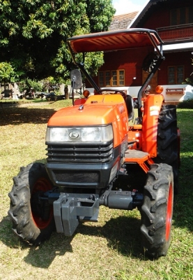 รถไถคูโบต้า รุ่น L4508 45แรง สภาพดี เครื่องแรง มีโรตารี่ตราช้าง รุ่น RX 180 มีดันหน้า มีทะเบียนพร้อมโอนครับ ราคา 375,000 บาท