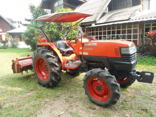 รถไถคูโบต้า รุ่น L4508 45แรง สภาพดี เครื่องแรง มีโรตารี่ตราช้าง รุ่น RX 180 มีดันหน้า มีทะเบียนพร้อมโอนครับ ราคา 375,000 บาท