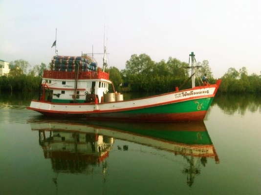 ขายเรือประมง(อวนลาก)