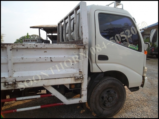 ขายด่วน รถบรรทุก 6 ล้อ HINO DUTROซีรี่ 300 EURO 136 แรง เทอรโบ อินเตอร์ ปี 50 กระบะ 5 เมตร มีลิฟท์ท้าย สภาพเดิมๆ สวย ราคาสุดคุ้ม